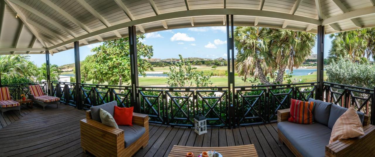 Blue Bay Beach Villa At Pool And Golfcourse Exterior foto